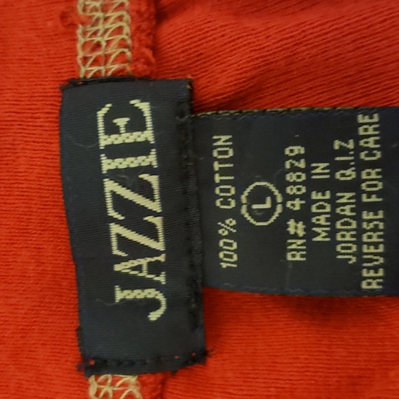 2 piece liezure oufit with bling bling on it barely worn - Picture 14 of 16